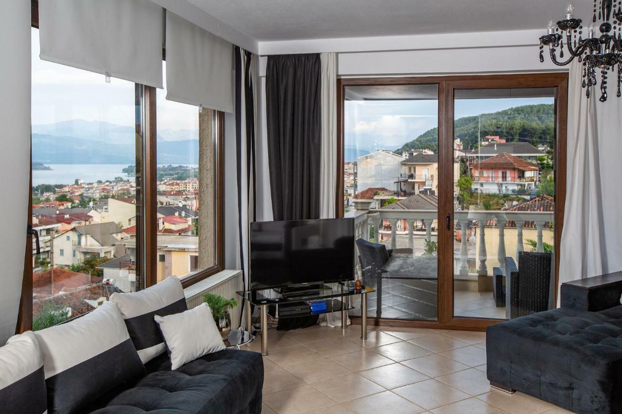 Villa Deluxe Sight Ioannina Bagian luar foto