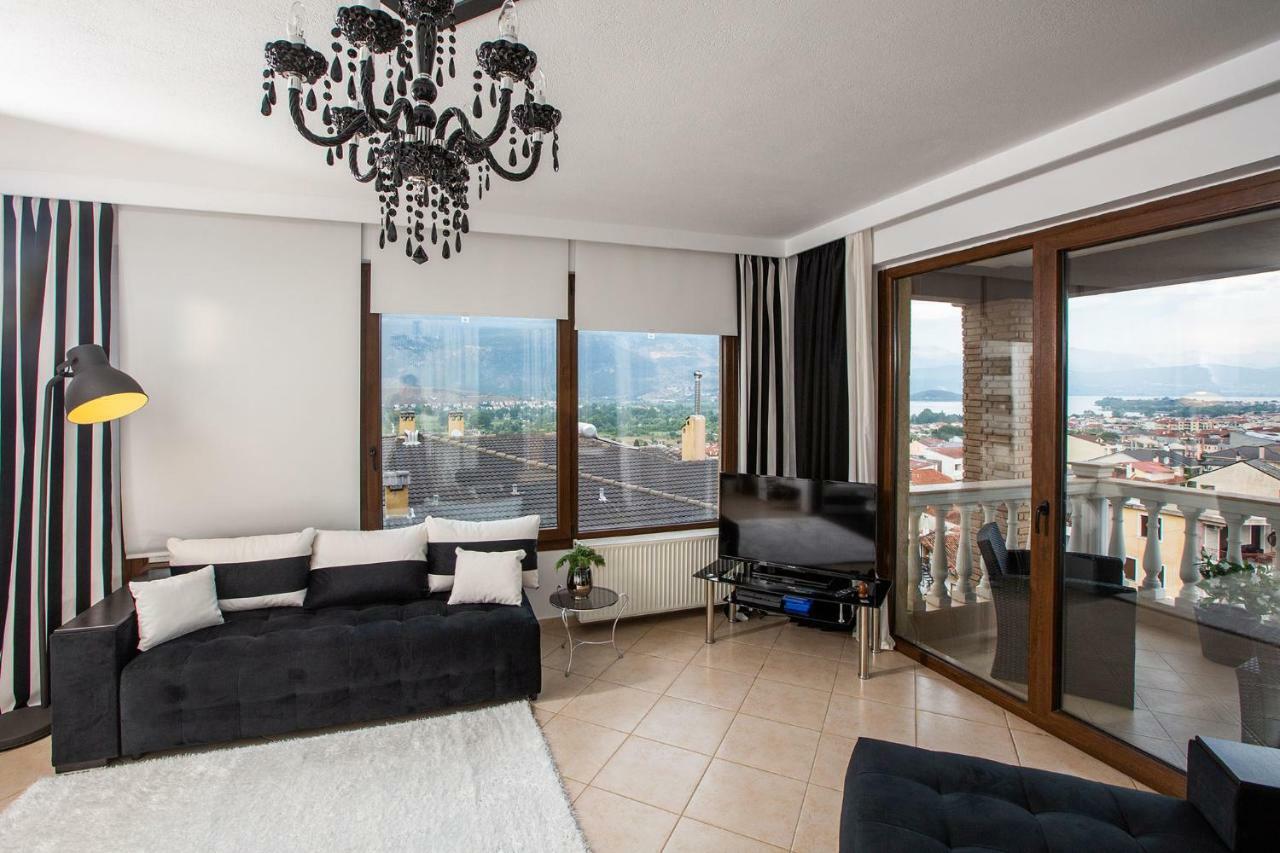 Villa Deluxe Sight Ioannina Bagian luar foto